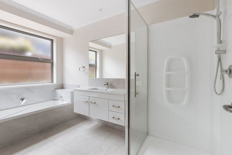 Photo of property in 53 Omega Place, Coastlands, Whakatane, 3120