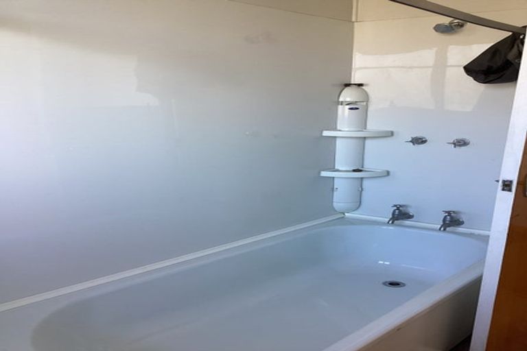 Photo of property in 16b Frances Street, Balclutha, 9230