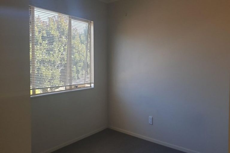 Photo of property in 12 Orbit Place, Flat Bush, Auckland, 2019