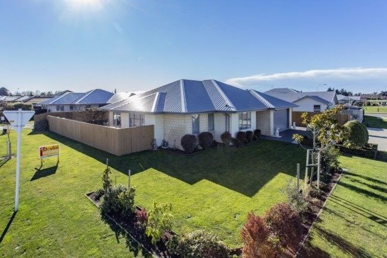 Photo of property in 38 Cassino Street, Rangiora, 7400