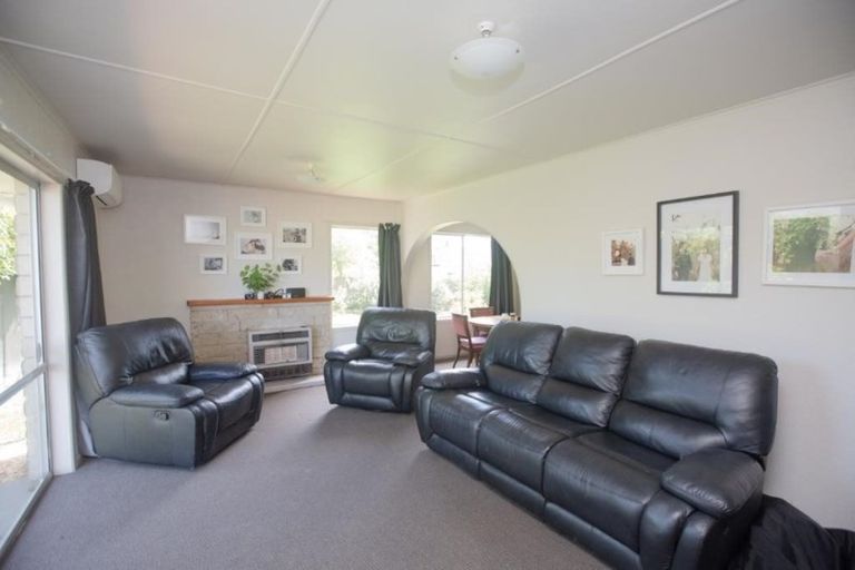 Photo of property in 23 Berkley Avenue, Hillcrest, Hamilton, 3216