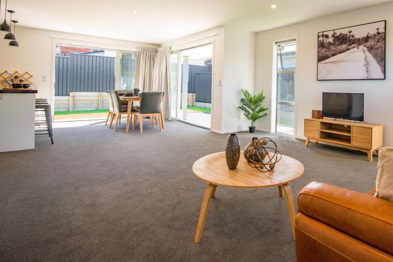 Photo of property in 51a Molyneux Avenue, Cromwell, 9310