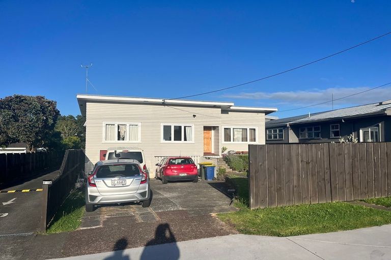 Photo of property in 158b Lake Road, Northcote, Auckland, 0627
