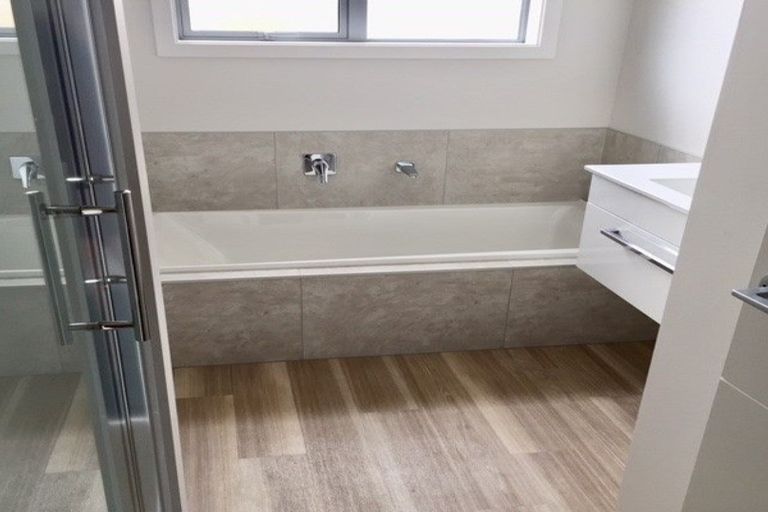 Photo of property in 31 Saddlers Way, Papamoa, 3118