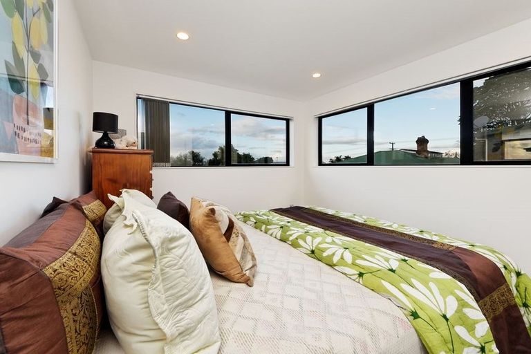 Photo of property in 46b Willerton Avenue, New Lynn, Auckland, 0600