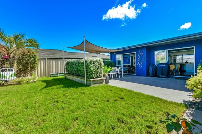 Photo of property in 8 Amner Place, Havelock North, 4130