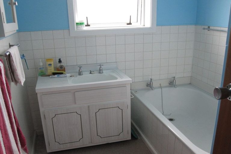 Photo of property in 1/39 Strathfield Avenue, Dallington, Christchurch, 8061