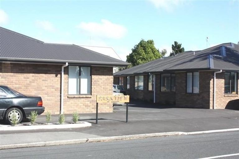 Photo of property in 5/240 Old Farm Road, Hillcrest, Hamilton, 3216