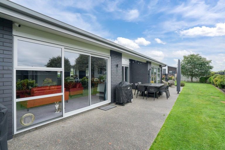 Photo of property in 50 Northside Drive, Waikiwi, Invercargill, 9810