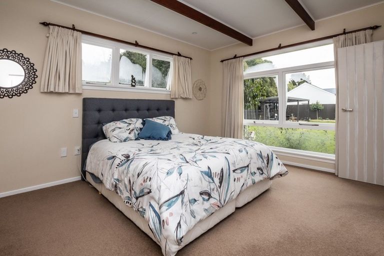 Photo of property in 32 Hillary Street, Winton, 9720