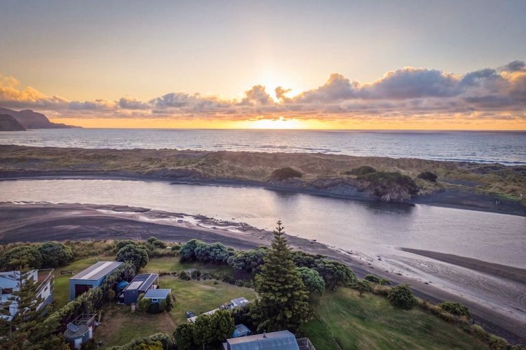 Photo of property in 21 Carley Reeve Drive, Marokopa, Piopio, 3988
