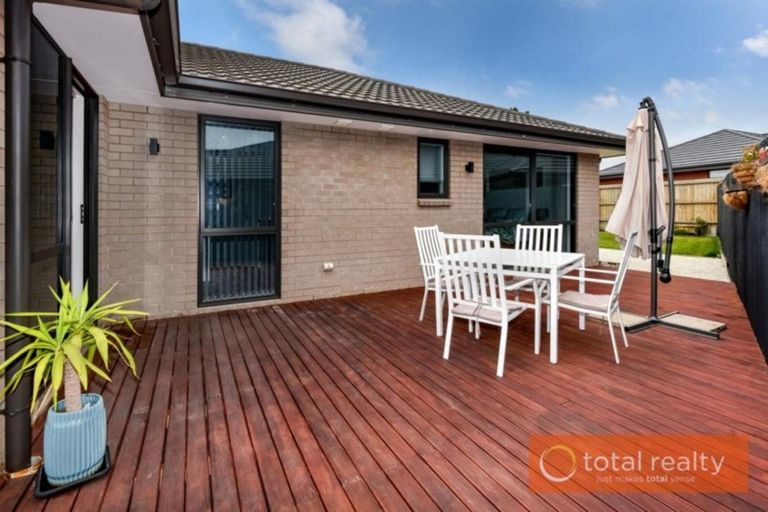 Photo of property in 5 Azara Way, Wigram, Christchurch, 8025