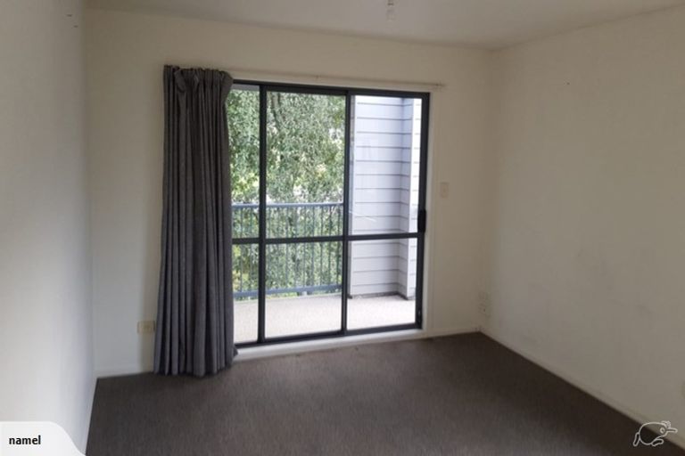 Photo of property in 2/83 Portage Road, New Lynn, Auckland, 0600