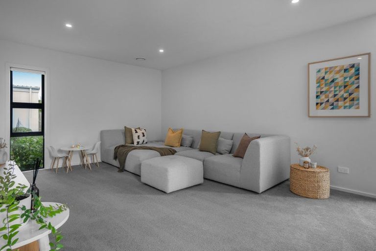 Photo of property in 5 Matai Grove, Greytown, 5712