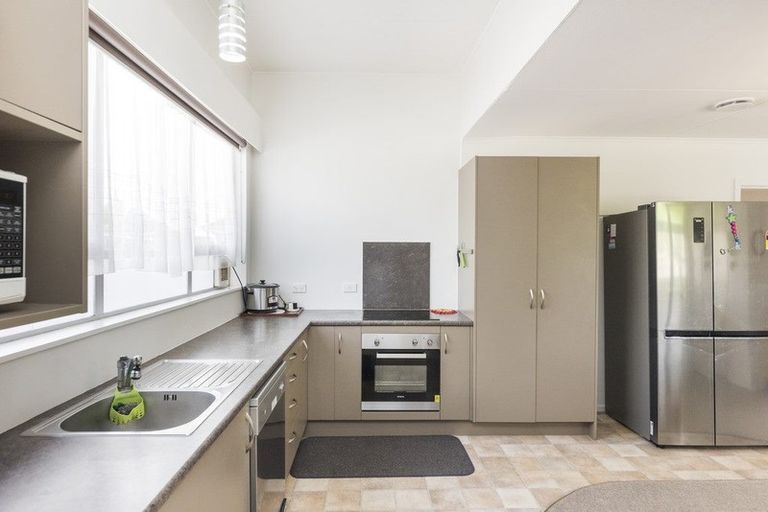 Photo of property in 800 Tremaine Avenue, Roslyn, Palmerston North, 4414