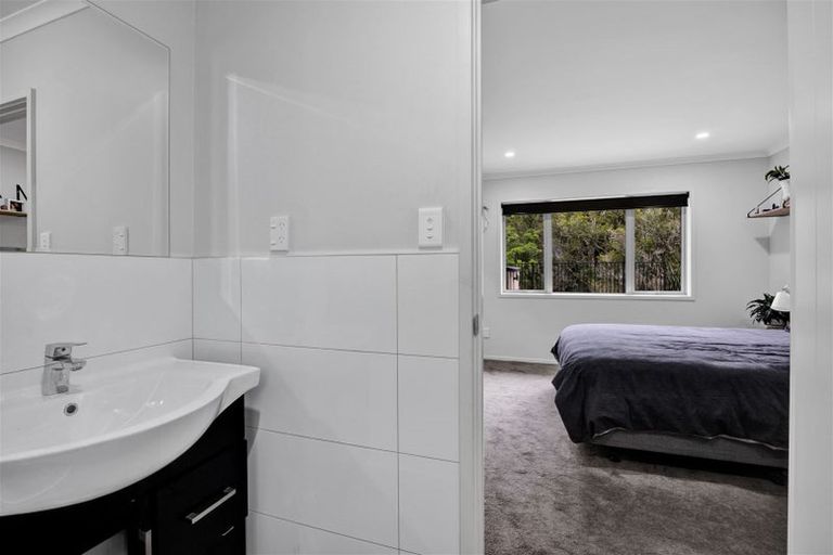 Photo of property in 66 Cyrus Street, Whalers Gate, New Plymouth, 4310