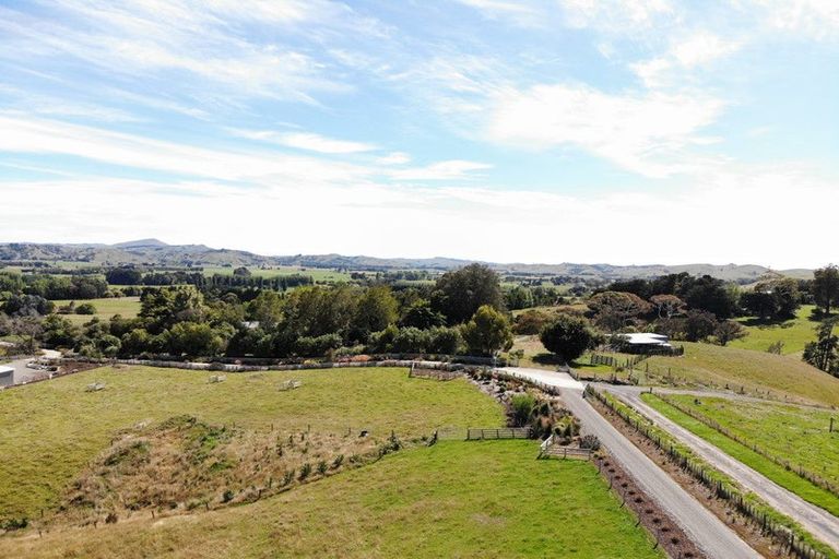 Photo of property in 67a Lees Pakaraka Road, Te Ore Ore, Masterton, 5886