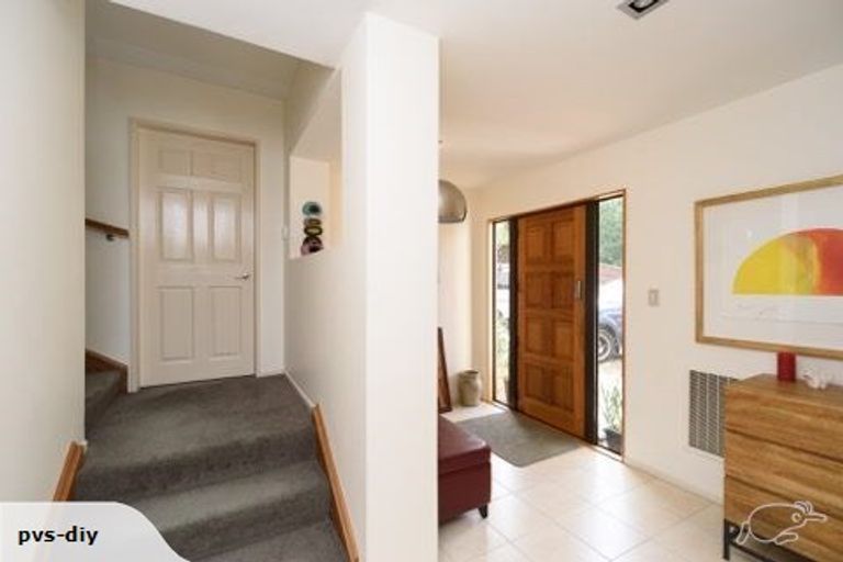 Photo of property in 15 Burma Road, Khandallah, Wellington, 6035