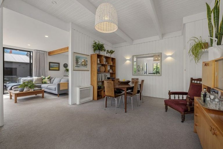 Photo of property in 116 Paparoa Street, Papanui, Christchurch, 8053