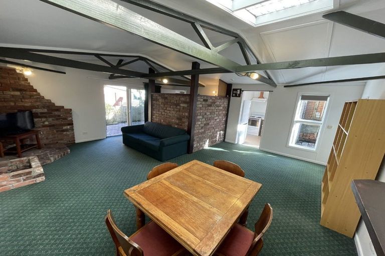 Photo of property in 77 Russell Street, Dunedin Central, Dunedin, 9016