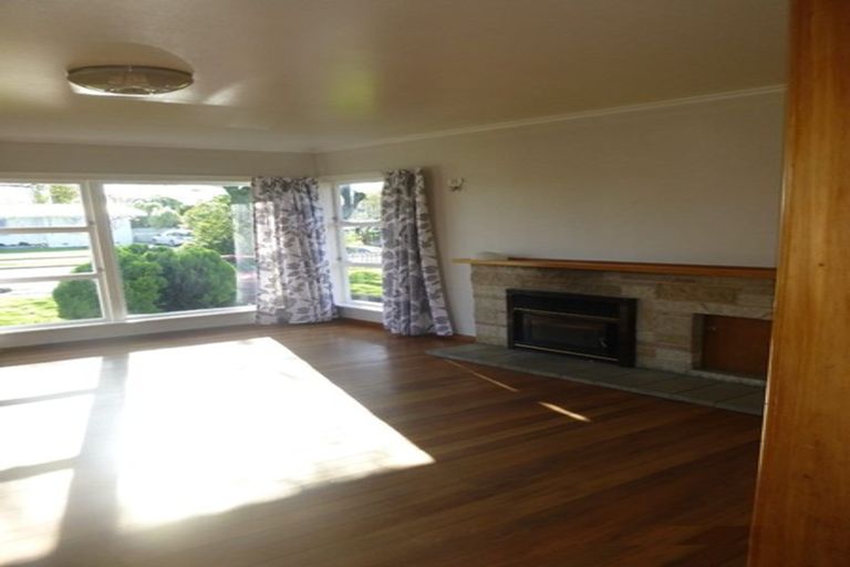 Photo of property in 17 Downing Avenue, Pirimai, Napier, 4112