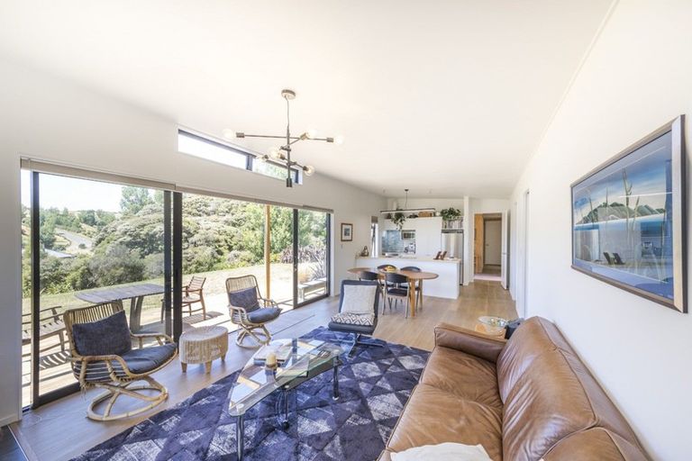 Photo of property in 62 Kingsdale Park Drive, Aokautere, Palmerston North, 4471