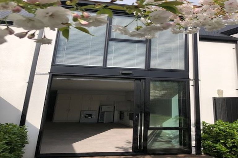 Photo of property in 5/90 Edgeware Road, St Albans, Christchurch, 8014