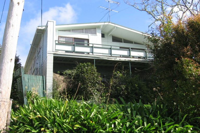 Photo of property in 41 Whaka Street, Maungaturoto, 0520