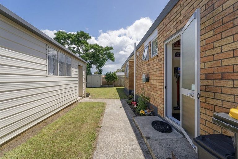 Photo of property in 38 Whitby Avenue, Whitianga, 3510
