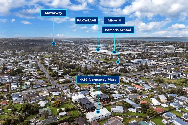 Photo of property in 4/29 Normandy Place, Henderson, Auckland, 0610