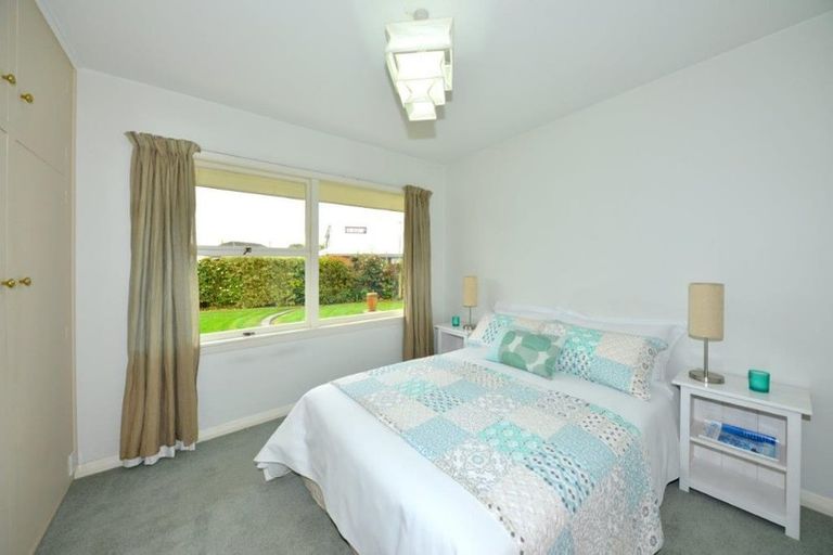 Photo of property in 53 Hanrahan Street, Upper Riccarton, Christchurch, 8041