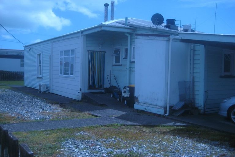 Photo of property in 31 Russell Street, Westport, 7825