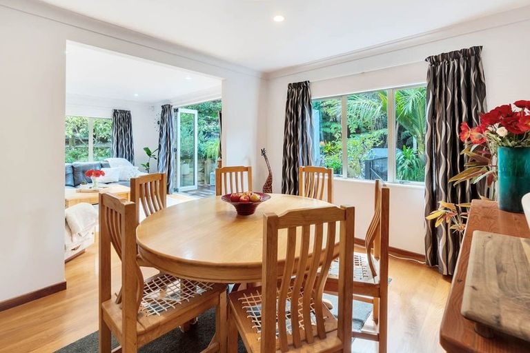 Photo of property in 40 Helen Ryburn Place, Torbay, Auckland, 0630