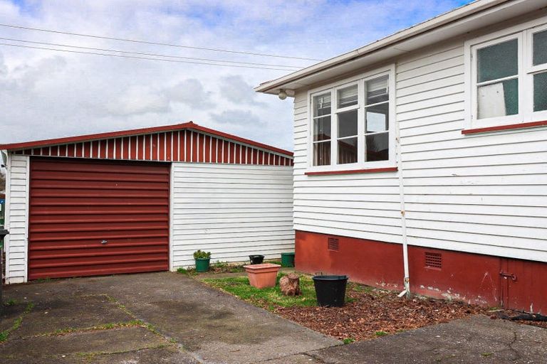 Photo of property in 11 Stanley Street, Dannevirke, 4930