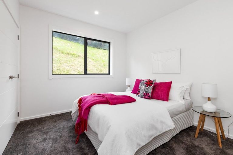 Photo of property in 28 Rochfort Road, Havelock North, 4130