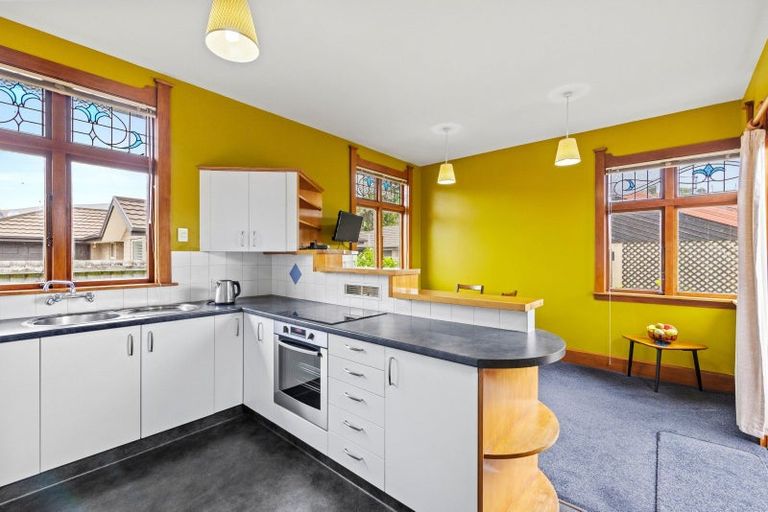 Photo of property in 1/29 Wilsons Road, Saint Martins, Christchurch, 8022