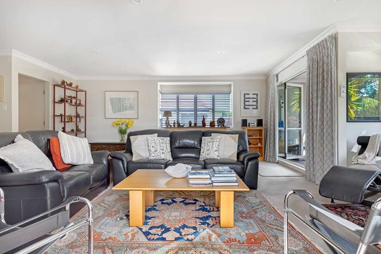 Photo of property in 1120 Whakaue Street, Rotorua, 3010