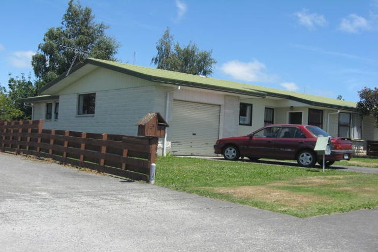 Photo of property in 14 Giesen Road, Feilding, 4702