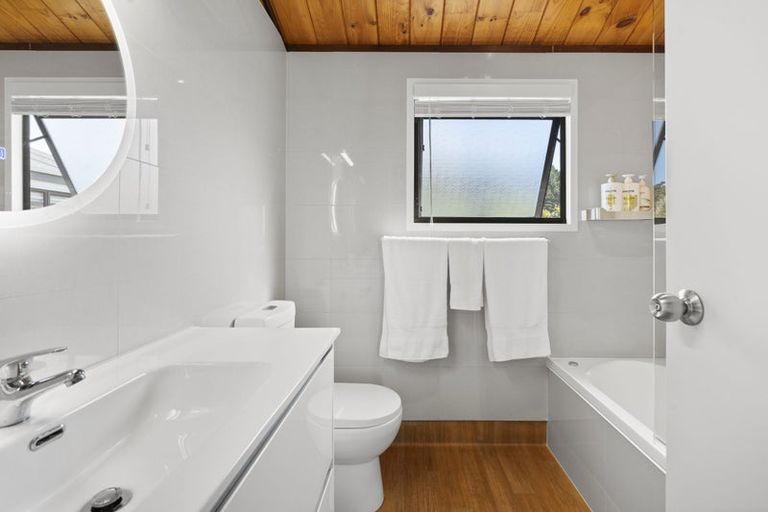 Photo of property in 18 Ocean Road, Ohope, 3121