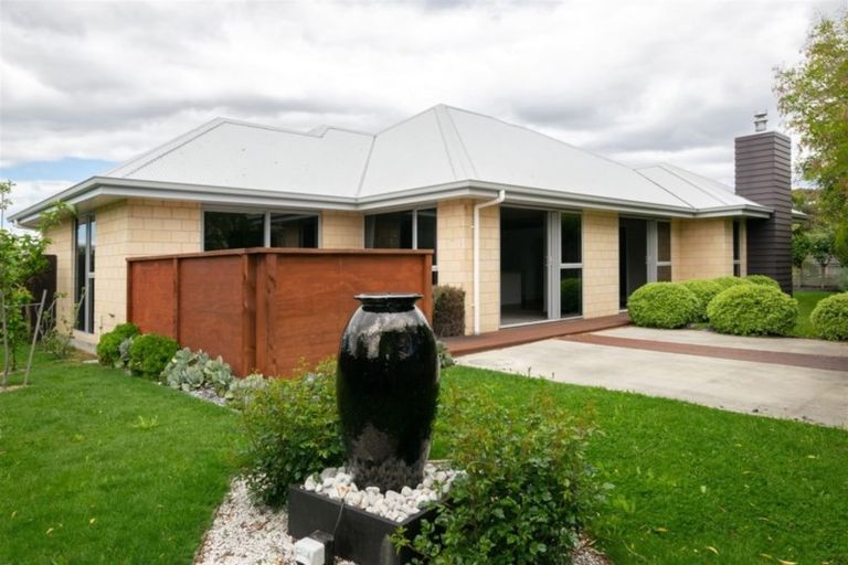 Photo of property in 6 Banksia Place, Springlands, Blenheim, 7201