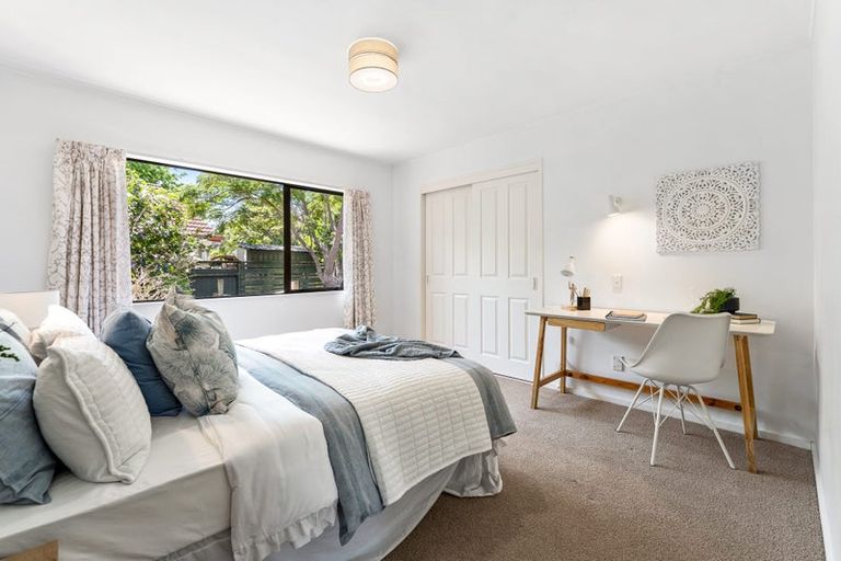 Photo of property in 42 The Circle, Manly, Whangaparaoa, 0930