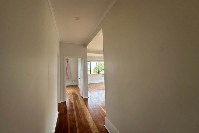 Photo of property in 18 Lupton Road, Manurewa, Auckland, 2102