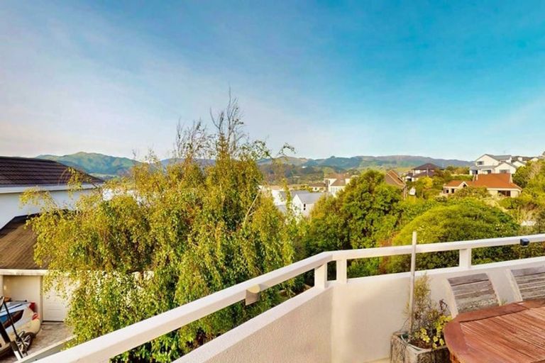 Photo of property in 4 Inlet Waters, Whitby, Porirua, 5024