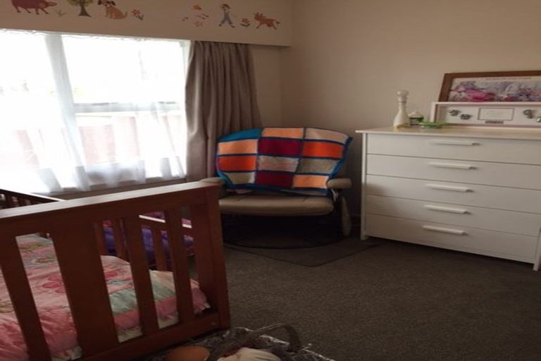 Photo of property in 1/34 Megan Avenue, Pakuranga Heights, Auckland, 2010