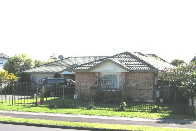 Photo of property in 61 Meadowland Drive, Somerville, Auckland, 2014