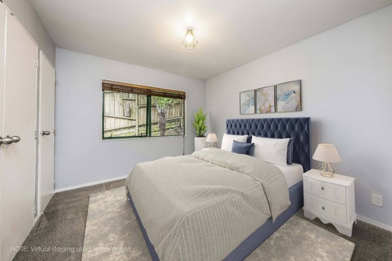 Photo of property in 2/21 Contessa Drive, Glenfield, Auckland, 0629