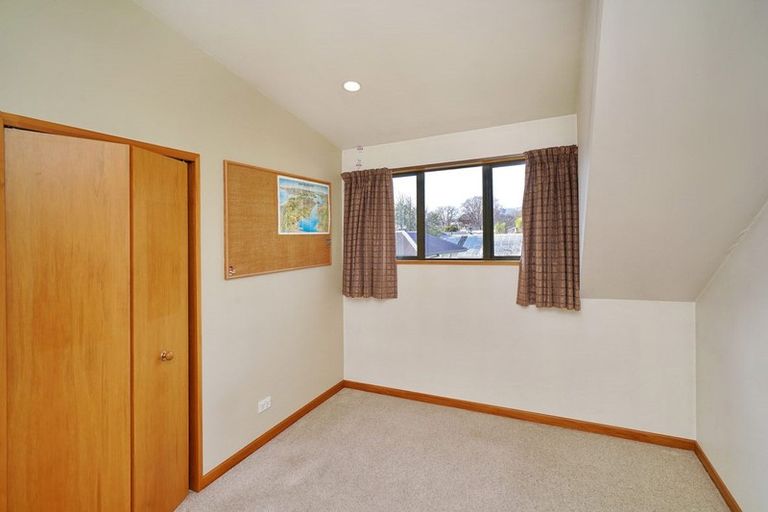 Photo of property in 251b Fifield Terrace, Opawa, Christchurch, 8023