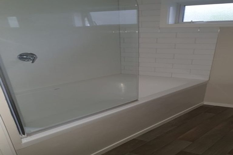 Photo of property in 140 Fraser Avenue, Johnsonville, Wellington, 6037