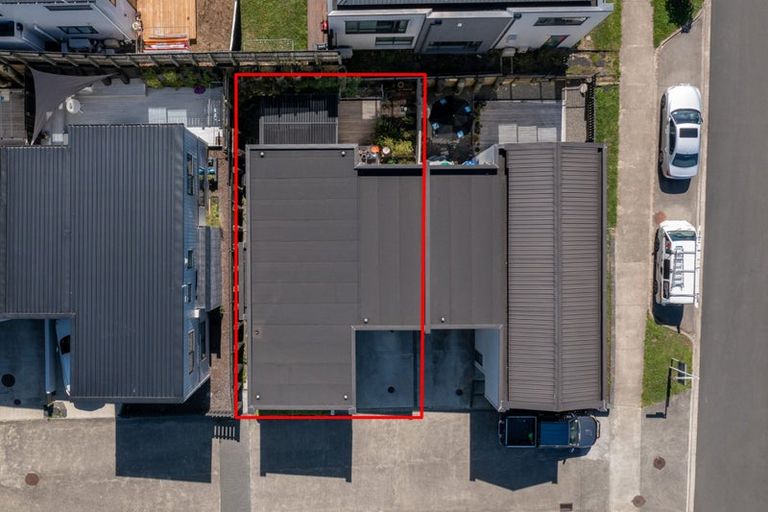 Photo of property in 42 Waihou Crescent, Albany Heights, Auckland, 0632