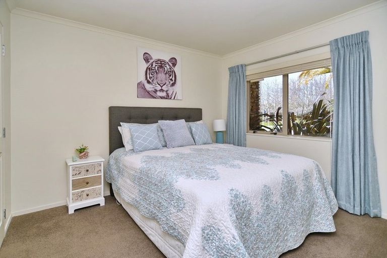 Photo of property in 32 O'neill Avenue, Northwood, Christchurch, 8051